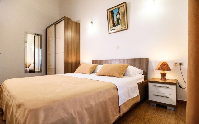 Dusa - With Pool - A3 - III kat