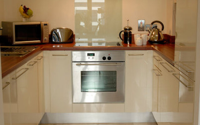 Premier Suites Dublin Sandyford