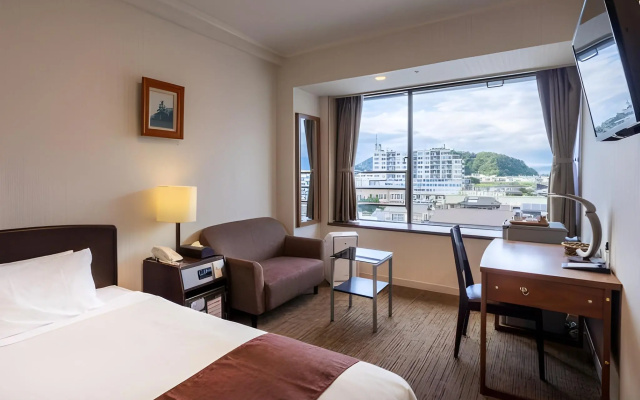 Izunagaoka Onsen Hotel Sun Valley Fujimi – Guest Rooms – Izunokuni