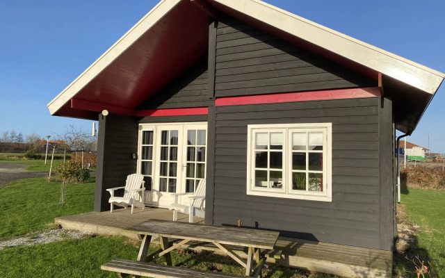 Cozy Chalet With Palet Stove