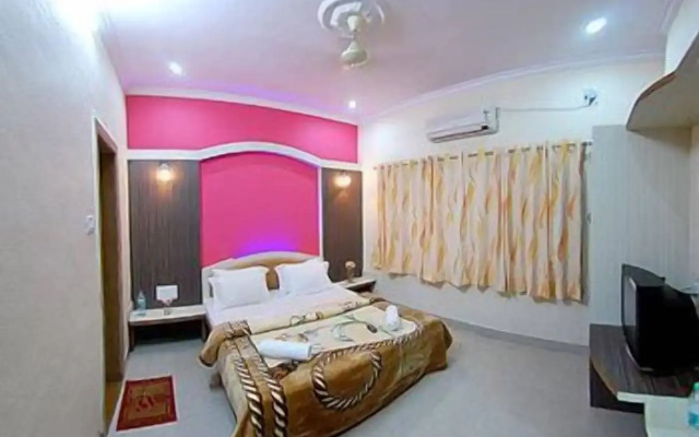 Shanti's Hotel Sonai