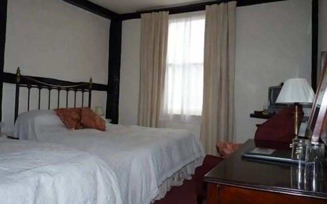 The Falcon Hotel