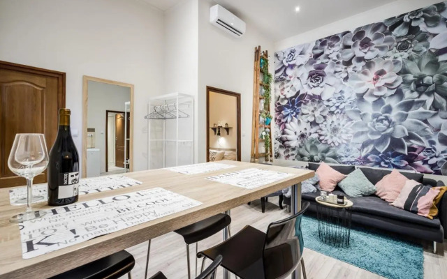 A9 Houseleek Astoria