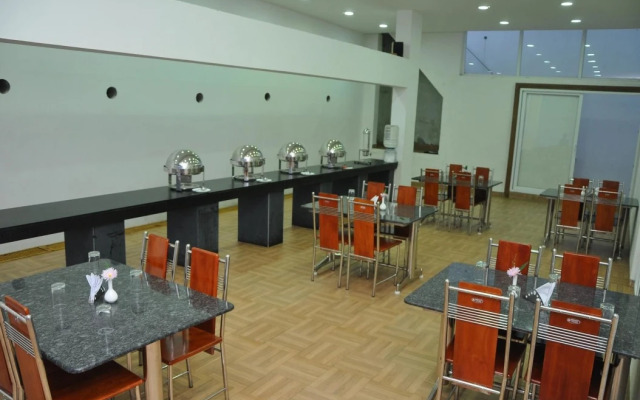 Oyo 1870 Hotel Rt Hill View