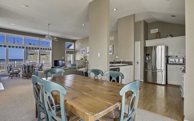 Indian Summer 3 Bedrooms 2 Bathrooms Home