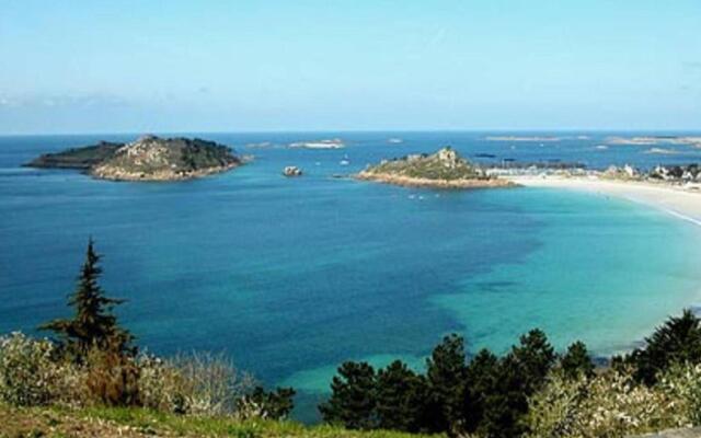 Maison Trébeurden, 5 pièces, 9 personnes - FR-1-368-147