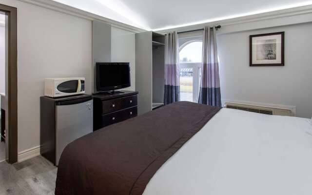Travelodge by Wyndham Sarnia