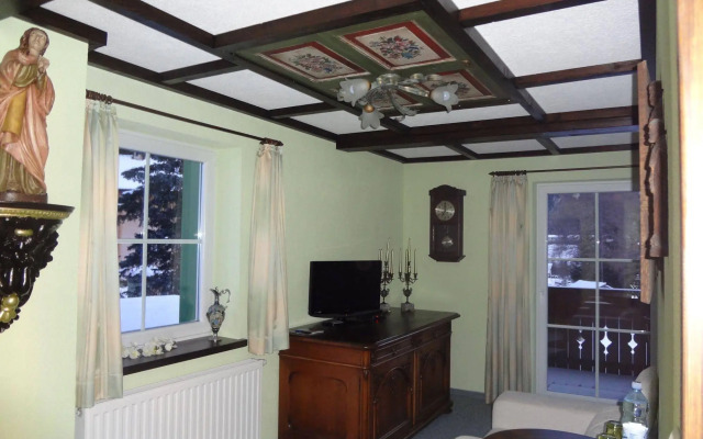 Chalet-Maria-Theresia