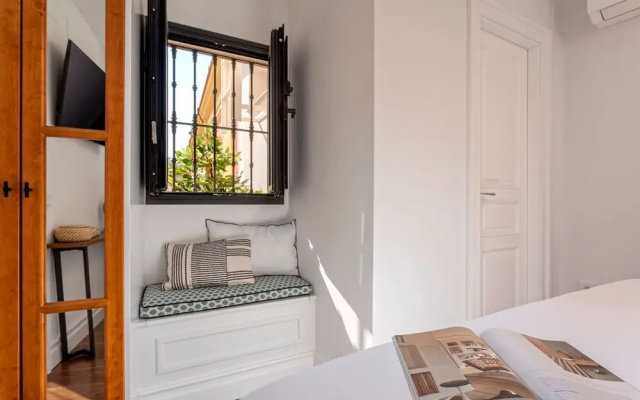 Exclusive Sevillian House With Terrace Casa San Lorenzo