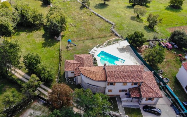 Arton Villa in the Heart of Istria