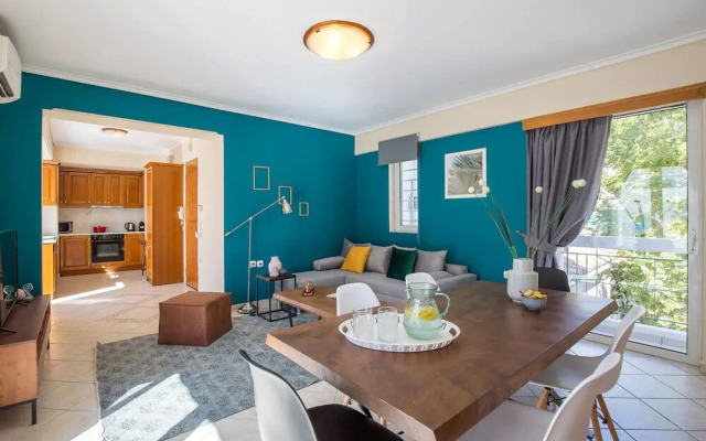 Stylish one-bedroom maisonette in Mets