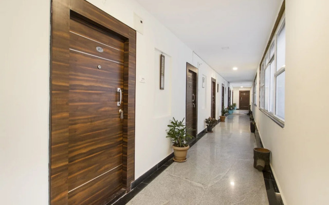 OYO 9968 Srirama Hotels, Kondapur