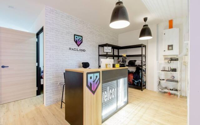RadZone Hostel