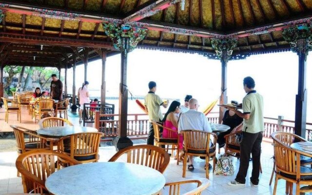 The Rishi Candidasa Beach Resort