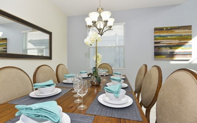 5-Bedroom Villa in Davenport Champions Gate-1624GMVDJGIL