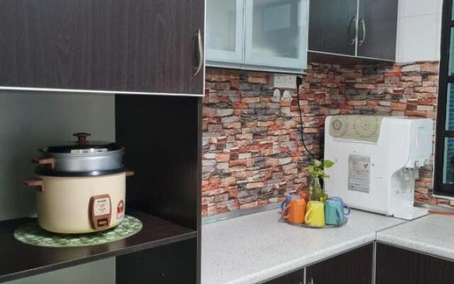 PRIVATE POOL WITH Wifi Ssue Klebang Chemor Homestay-Guesthouse