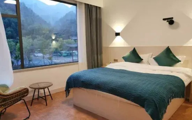 Sanqingshan single family house