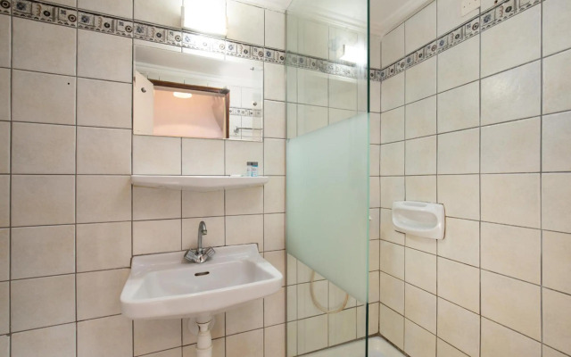 Island Kavos Annex studios