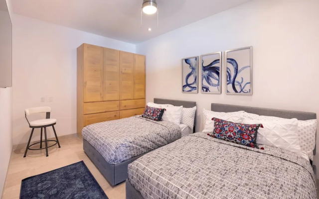 The Cove at Cerritos