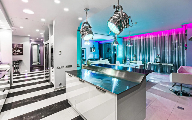 Апартаменты Fly Apartments  на проезде 1-й Красногвардейский