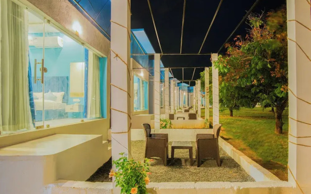 Seaborne Beach Resort