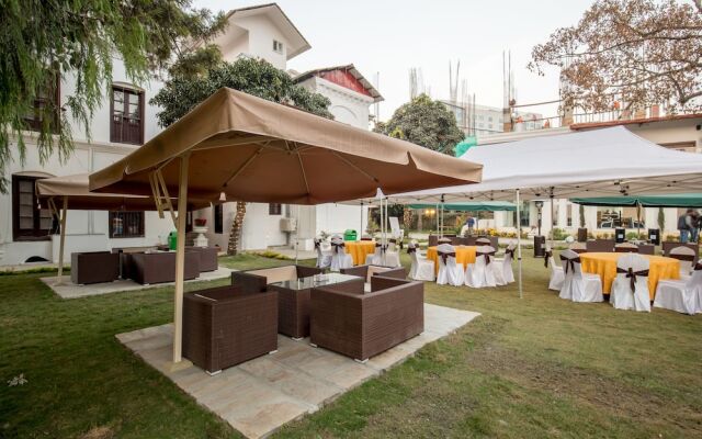 Aranya Boutique Hotel