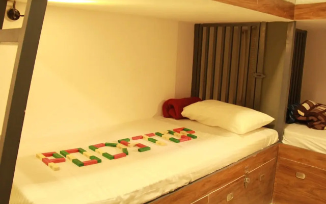 PodStop Delhi