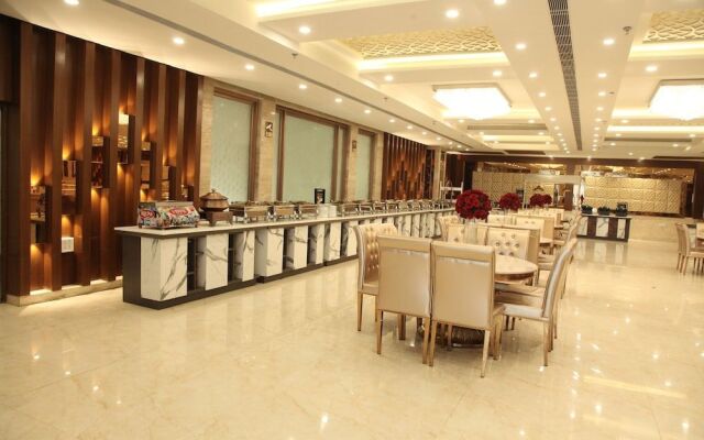 Green Palms Hotel Pacific Mall