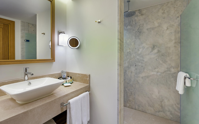 Titanic Luxury Collection Bodrum