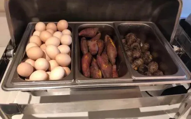 City Comfort Inn Hotel (Liuzhou Wuling Liutai Road)