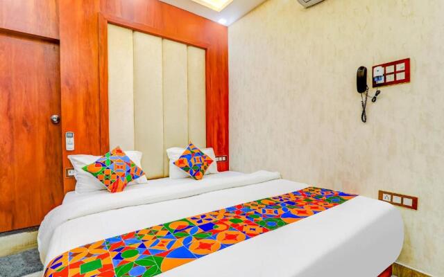 Fabhotel V Square