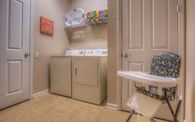 Angel's Coastal Escape