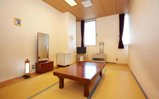 Kurplaza Pirika – Guest Rooms – Imakane