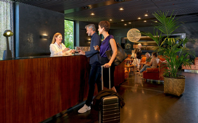 City Garden Hotel