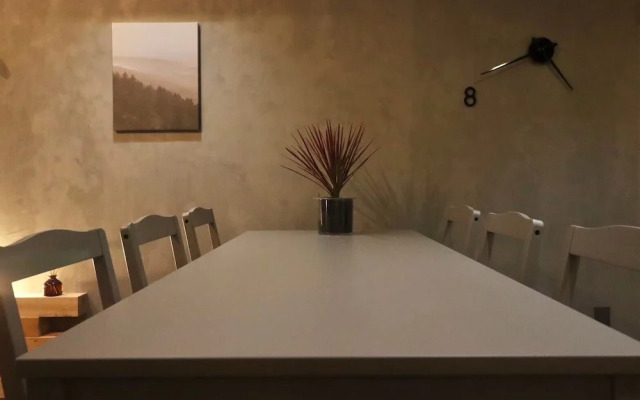 sunmallcrest403