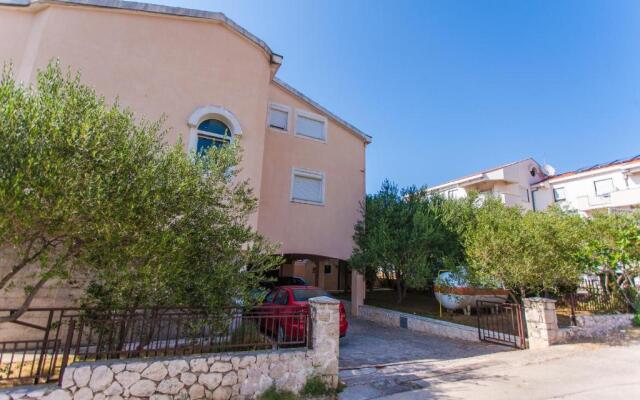 Apartment Andrije Buvine