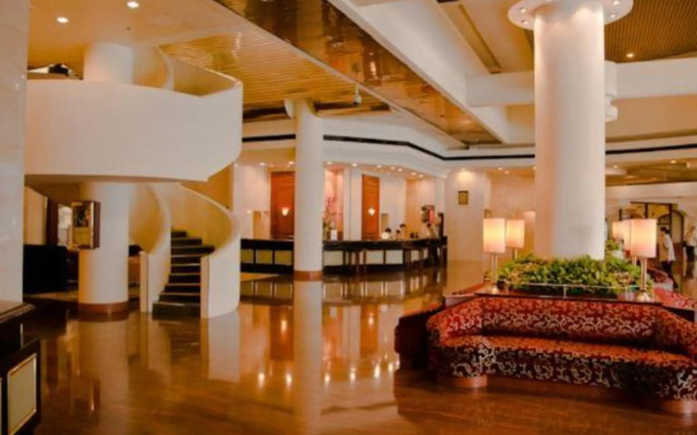 Shangri-La Golden Flower, Xian