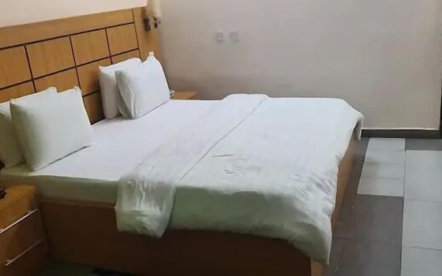Sonamoni  Hotel