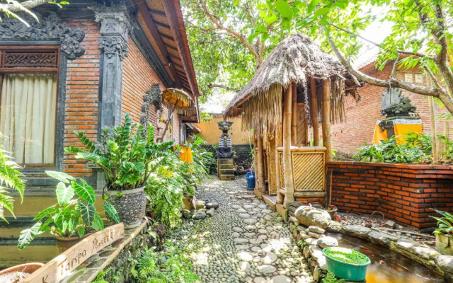 Omunity Bali
