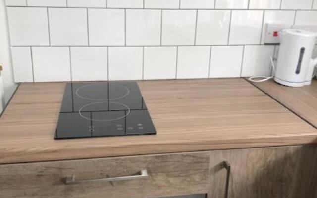 Luxury Lavish Studio Apartments LE1