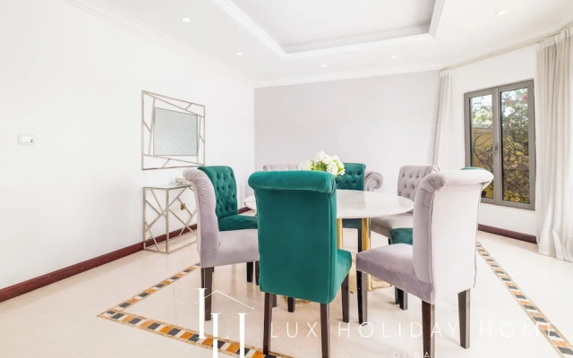 LUX Holiday Home - Frond E 1