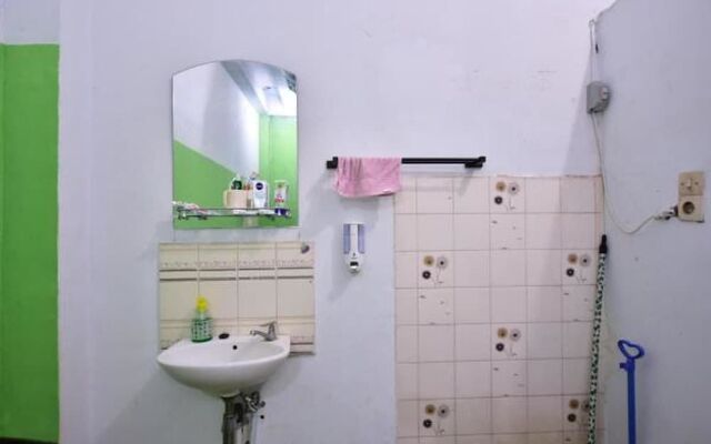 Dazhong Backpackers Hostel