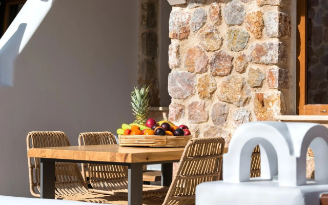 Marvarit Suites
