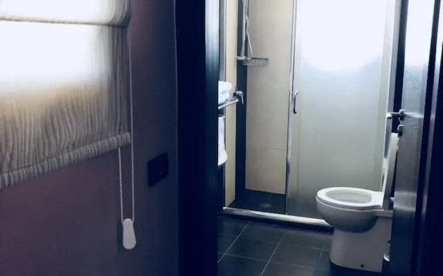 Icon Hotel