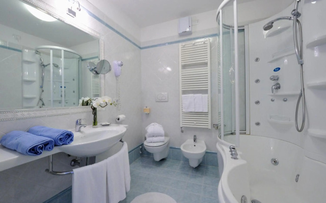 Hotel Italia Palace
