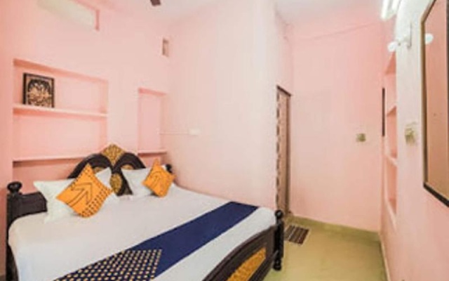 Hotel Rahul Residence