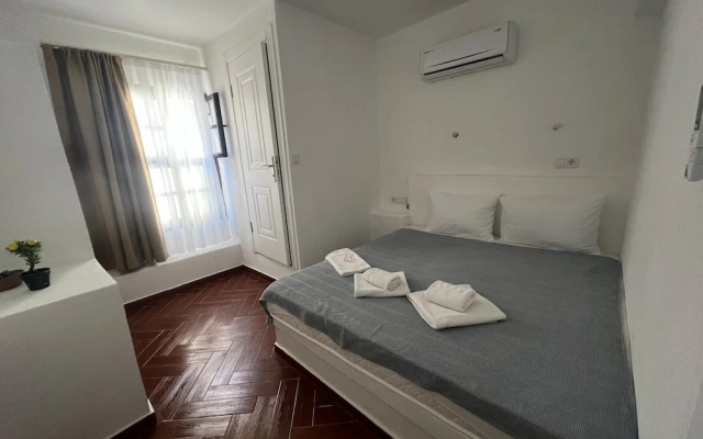 Ayvalık City House