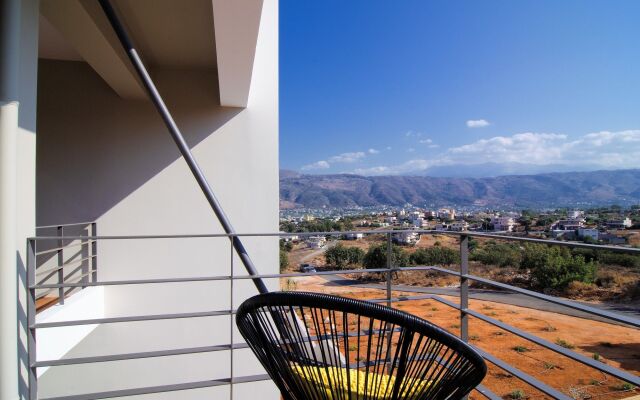 Seametry Luxury Living Apartments Adults Only