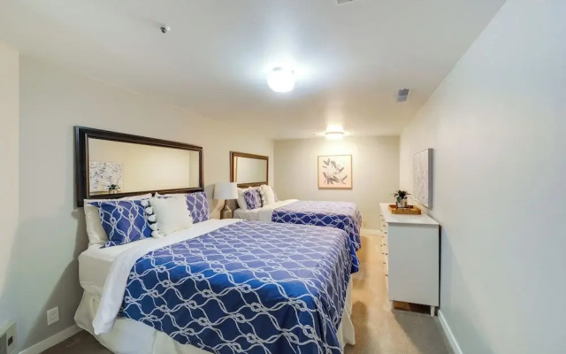 Beautiful Condo w/ Balcony on Lake Chelan!