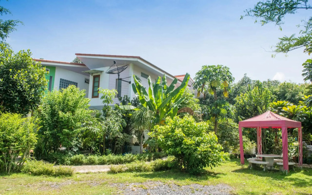 Poomvarin Resort